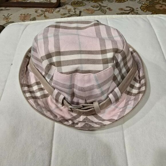 Burberry Pink Nova Check Bucket Hat Sz Med - Picture 1 of 7